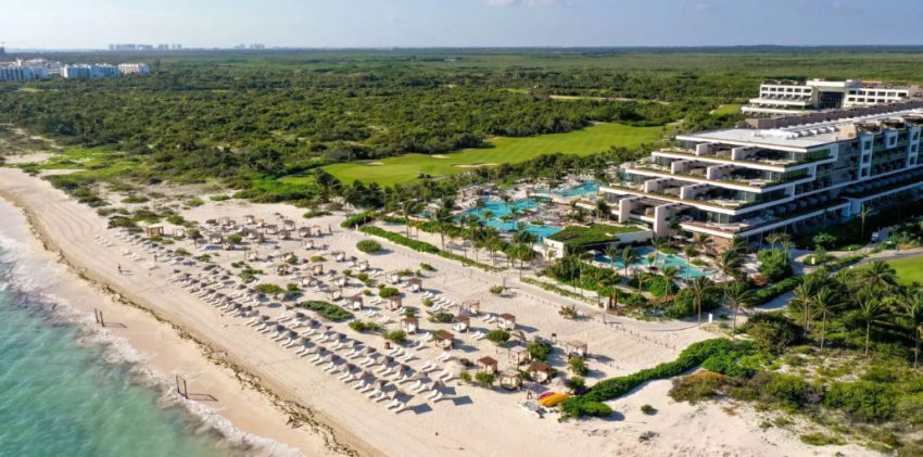 Golf at Atelier Playa Mujeres