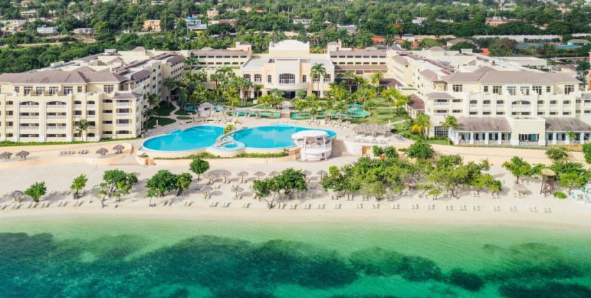 Iberostar Waves Rose Hall