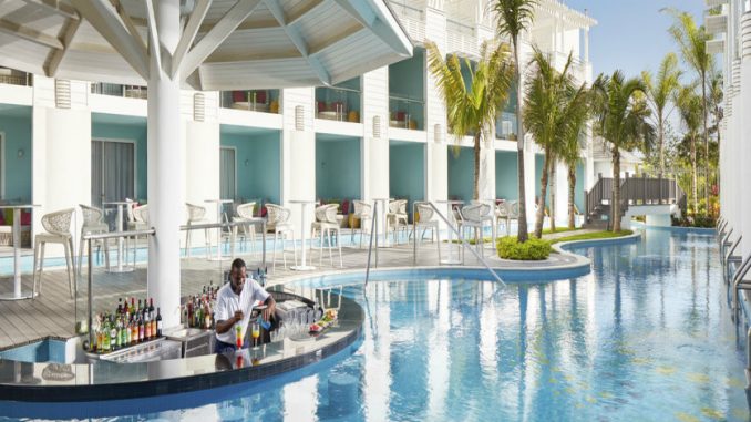 Members Only Wing Opens at Azul Beach Resort Negril